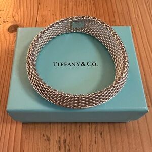 Tiffany & Co Somerset Bracelet sterling silver mesh bangle with box & pouch 2005